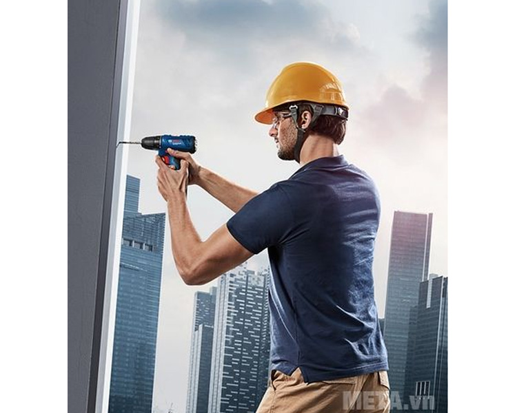 Máy khoan vặn vít dùng pin Bosch GSB 120-LI GEN II (2 pin, 1 sạc) - 06019G81K0