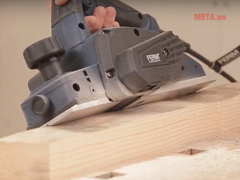 Máy bào gỗ Ferm PPM1015P