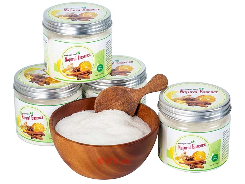 Muối ngâm chân thảo dược Natural Essence (500gr)