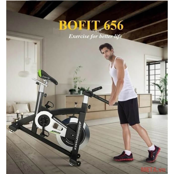 Xe đạp tập Bofit 656