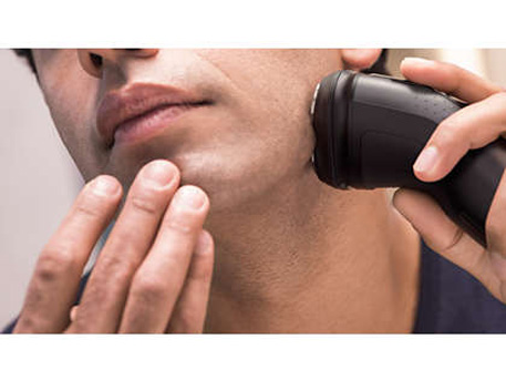 Máy cạo râu khô hoặc ướt Philips S1223/41