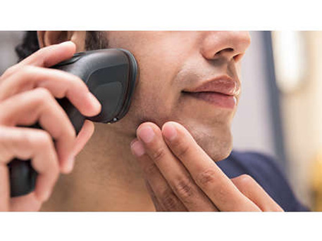 Máy cạo râu khô hoặc ướt Philips S1223/41