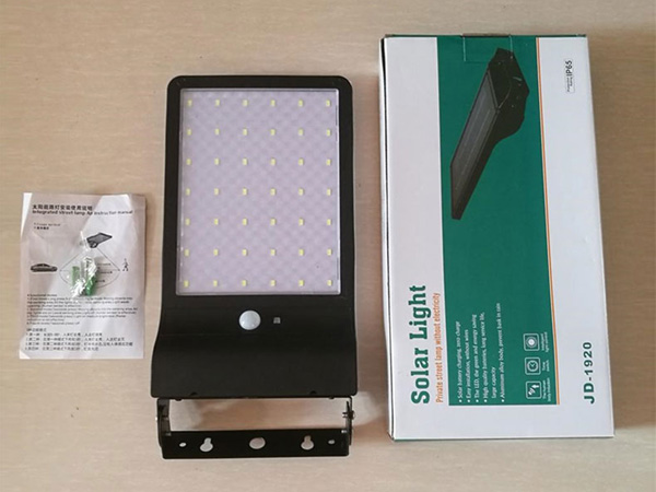 Đèn cảm biến năng lượng mặt trời JinDian 20w JD-1920