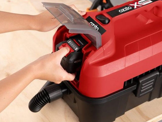 Thân máy hút, thổi bụi dùng pin 18V Ozito PXWDVS-1080 (chưa pin, sạc)