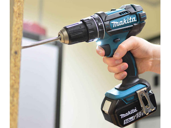 Máy khoan động lực dùng pin 18V Makita DHP482Z (Chưa pin, sạc)