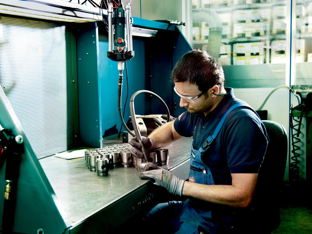 Máy mài thẳng Metabo GE-710 Plus