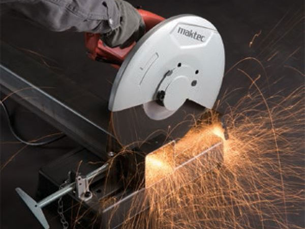 Máy cắt sắt Maktec MT243