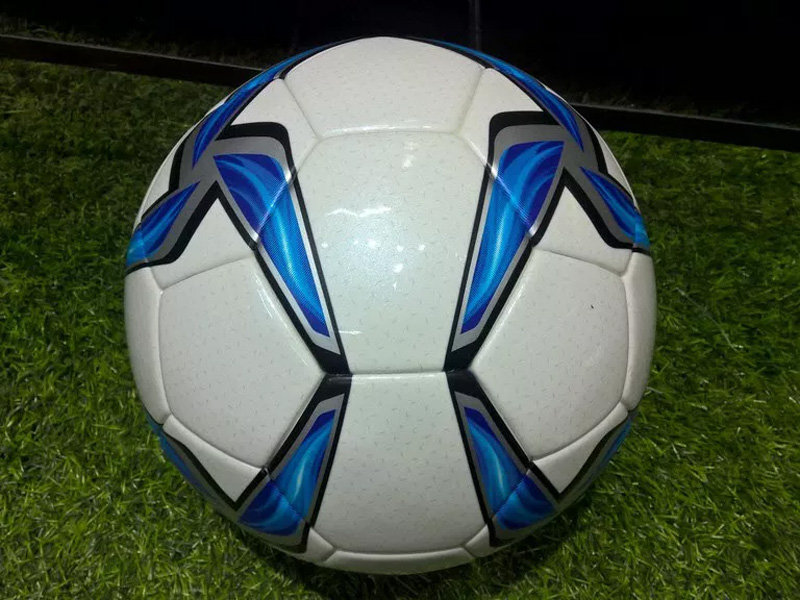 Quả bóng đá Molten F5V 4200 số 5