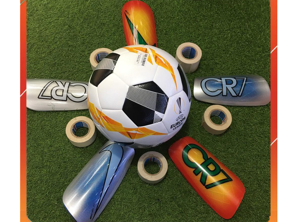 Quả bóng đá Molten F5U3600-G9 số 5