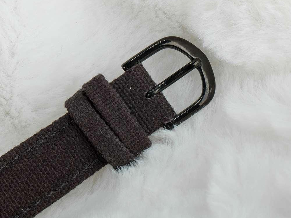 Đồng hồ Grovana 4556.1132 nữ kính Sapphire 33mm