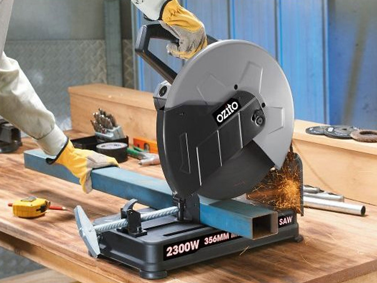 Máy cắt sắt Ozito MCS-2355 (2300W)