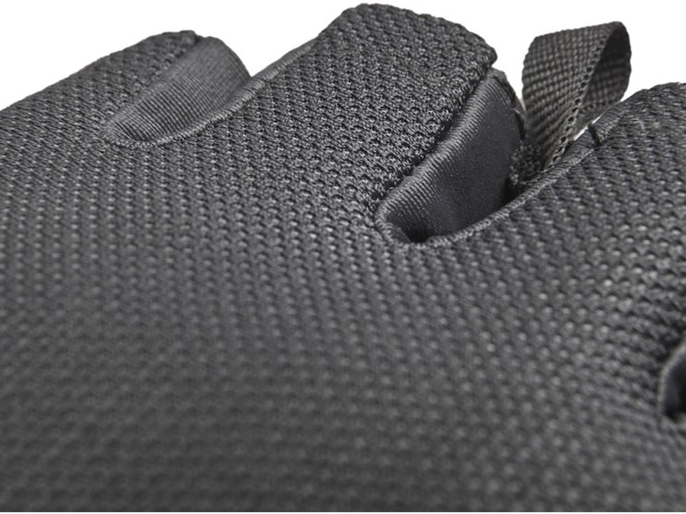 Găng tay thể thao Adidas size M ADGB-12424