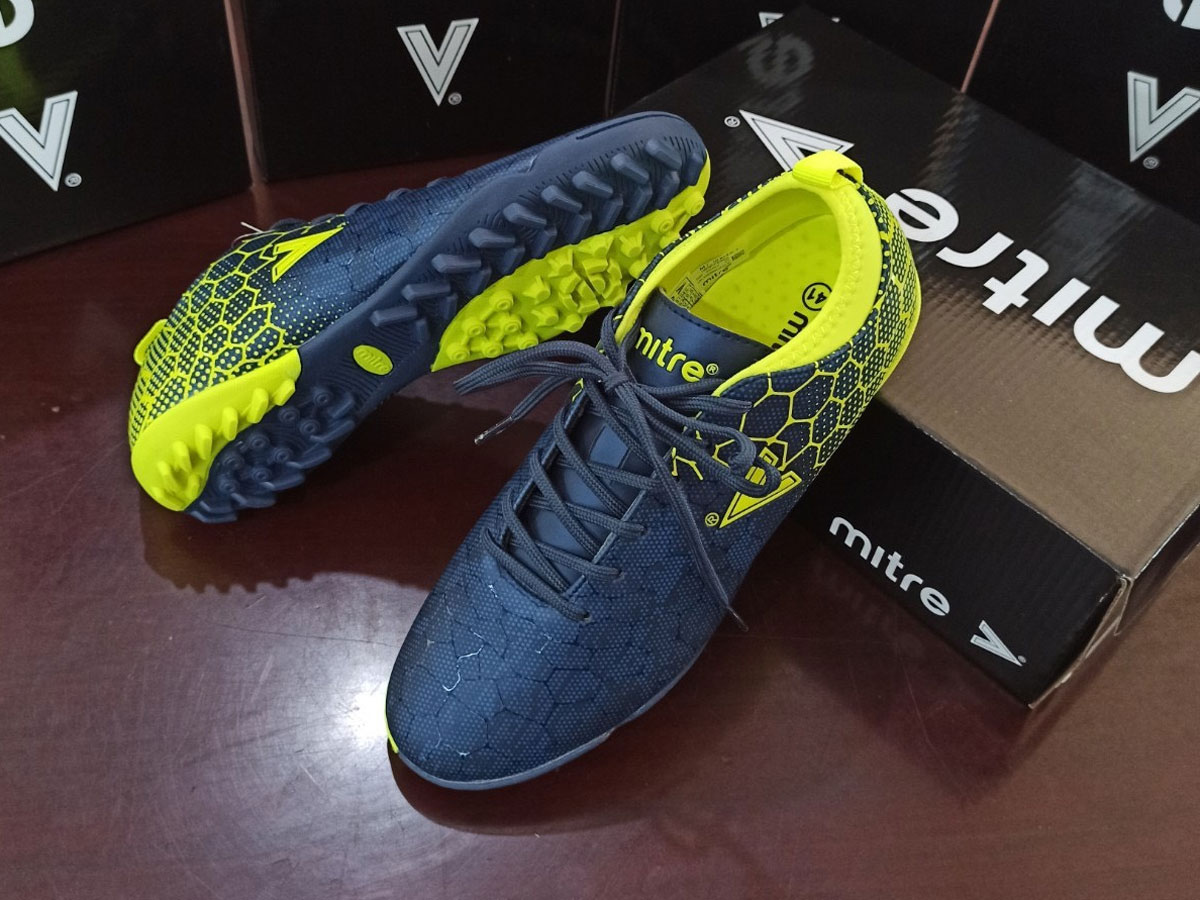 Giày đá bóng Mitre 181045-1