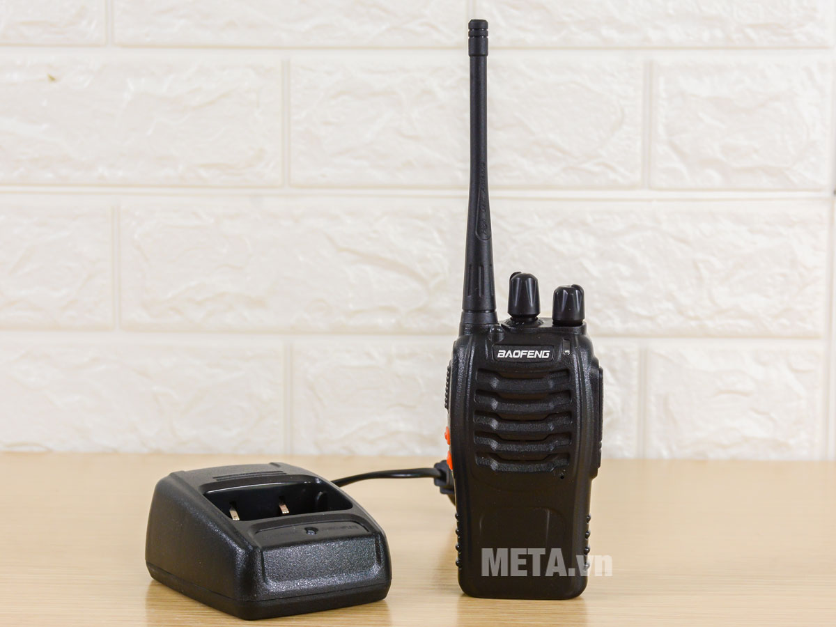 Máy bộ đàm BaoFeng BF-666S