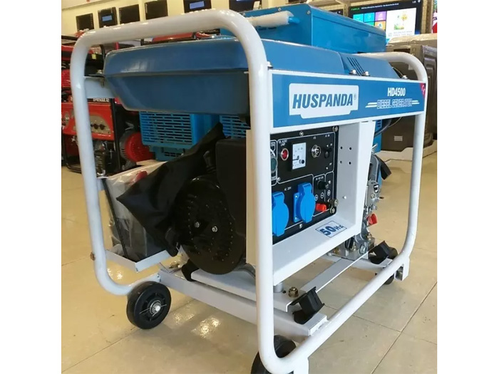 Máy phát điện chạy dầu 3kW Huspanda HD4500 đề