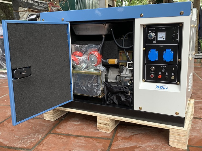 Máy phát điện chạy dầu 5kW Huspanda HD6600S chống ồn