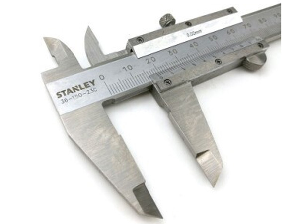Thước cặp cơ 0mm - 150mm Stanley 36-150-23C