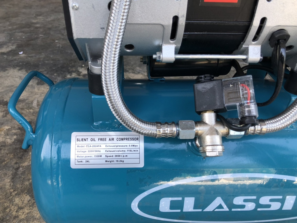 Máy nén khí không dầu Classic CLA-2024FA