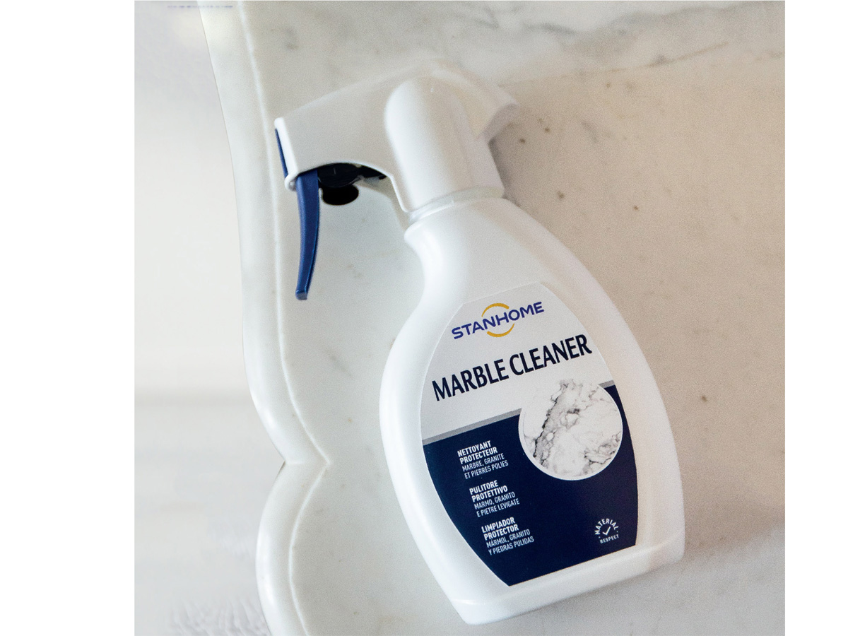Xịt làm sạch bề mặt đá tự nhiên, đá cẩm thạch Marble Cleaner Stanhome 250ml