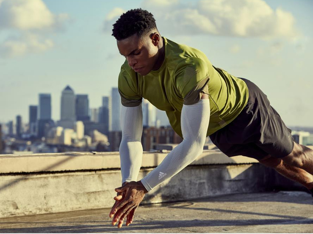 Băng bảo vệ cánh tay Adidas size L/XL ADSL-13025GR