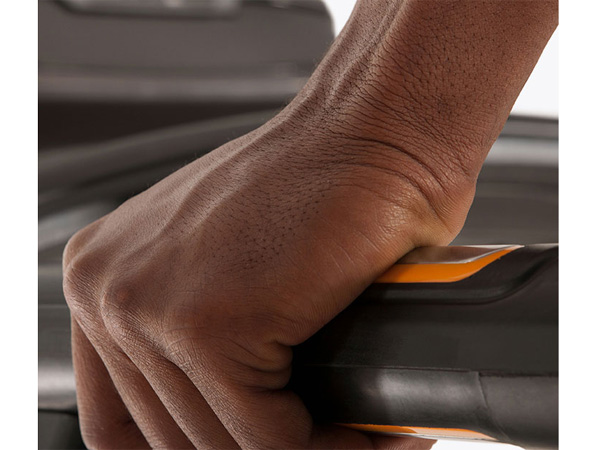 Máy tập đạp Matrix XR console