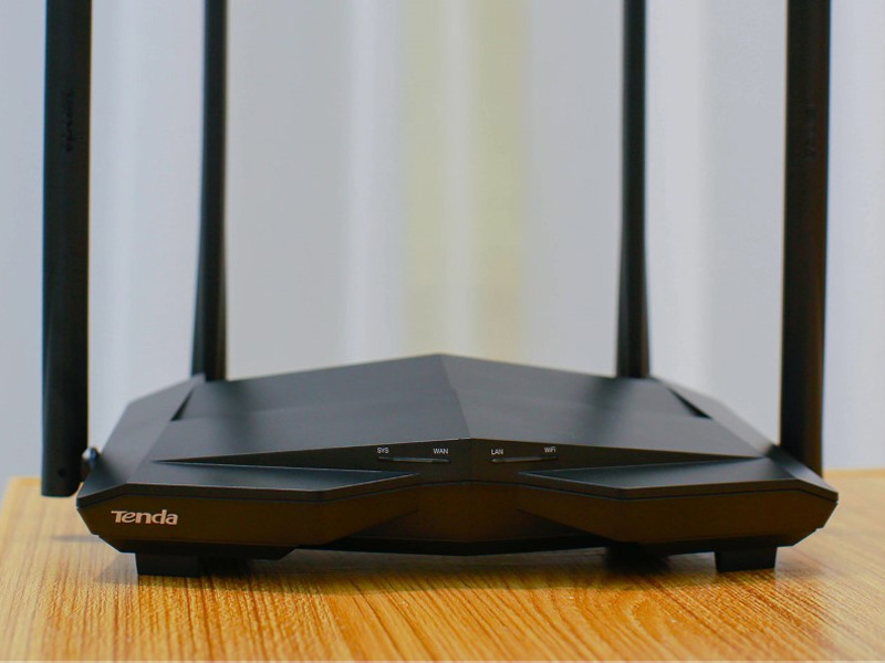 Router wifi Tenda AC10 2 băng tần chuẩn AC1200