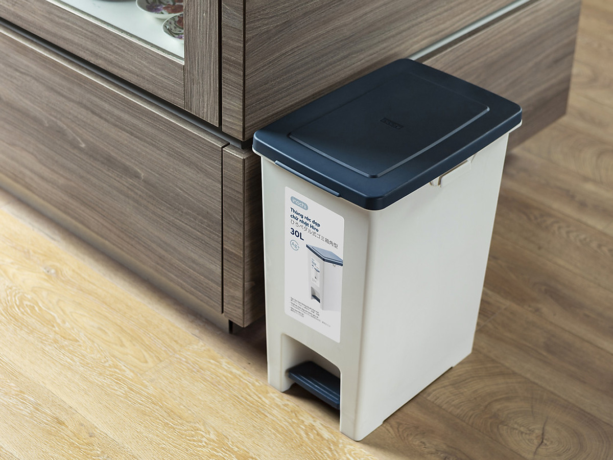 Thùng rác đạp chữ nhật Hiro 30L HIN.RACN.0030ZZ1 (Kèm ruột)