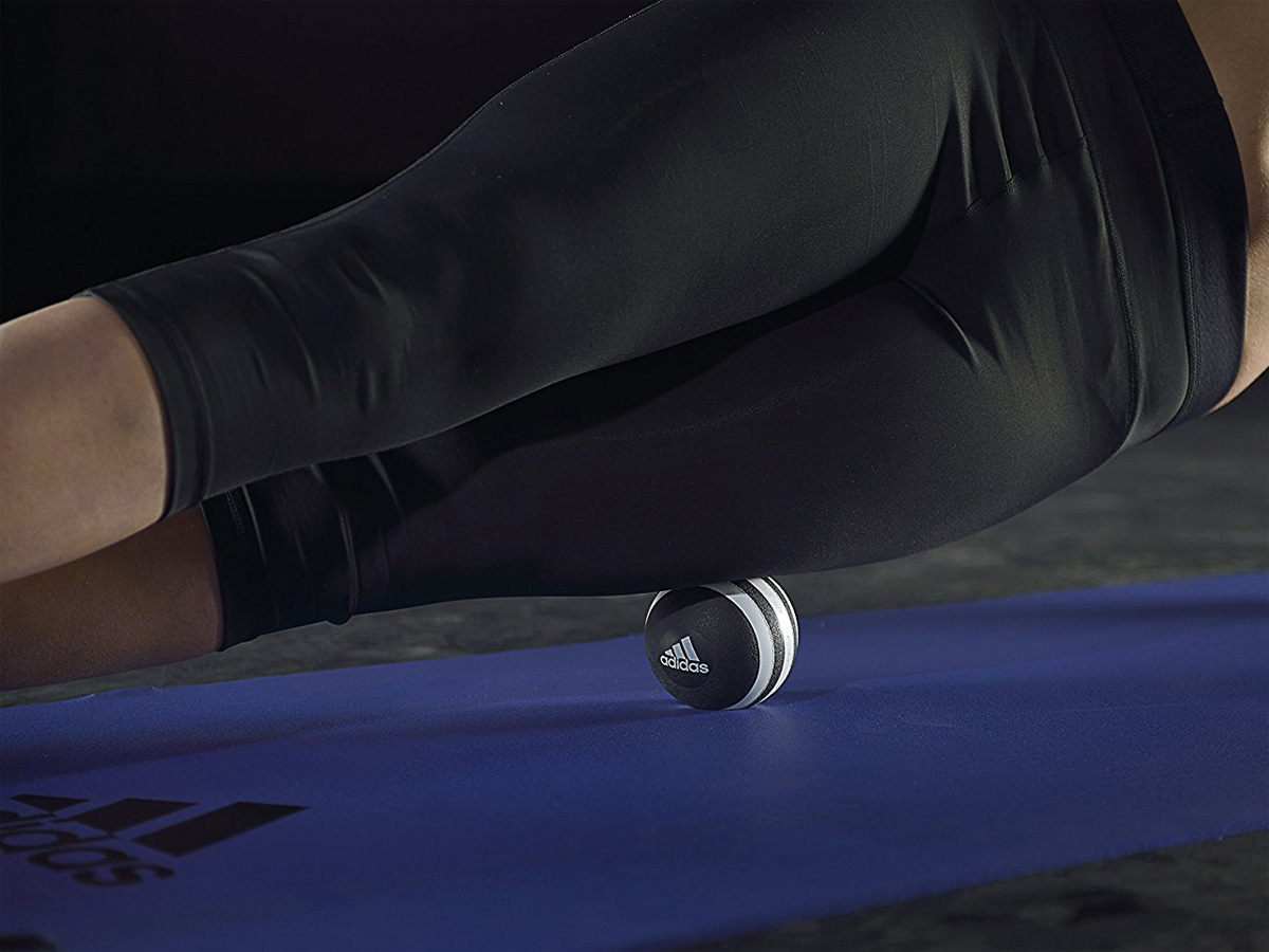Bóng massage Adidas ADTB-11607