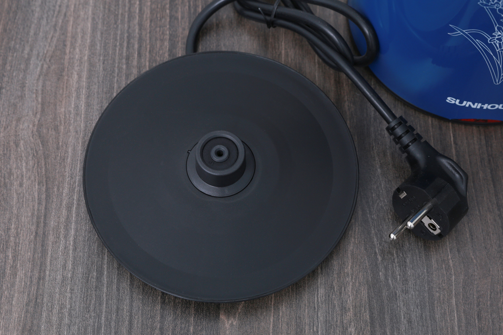 Ấm siêu tốc inox 2 lớp Sunhouse SHD1382 1.7 lít