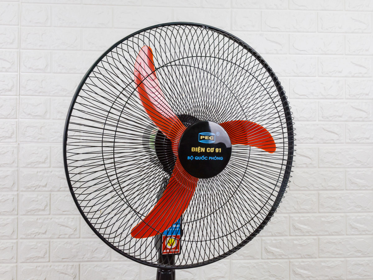Quạt đứng công nghiệp hộp điện sắt, cổ nhựa điện cơ 91 QĐ-CN450FN