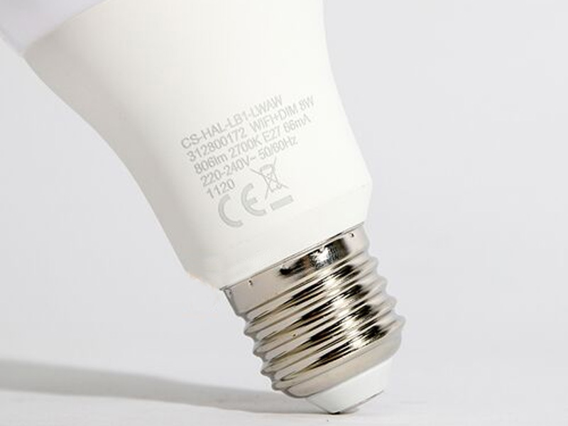 Bóng đèn Led thông minh đổi màu điều khiển bằng giọng nói Ezviz LB1