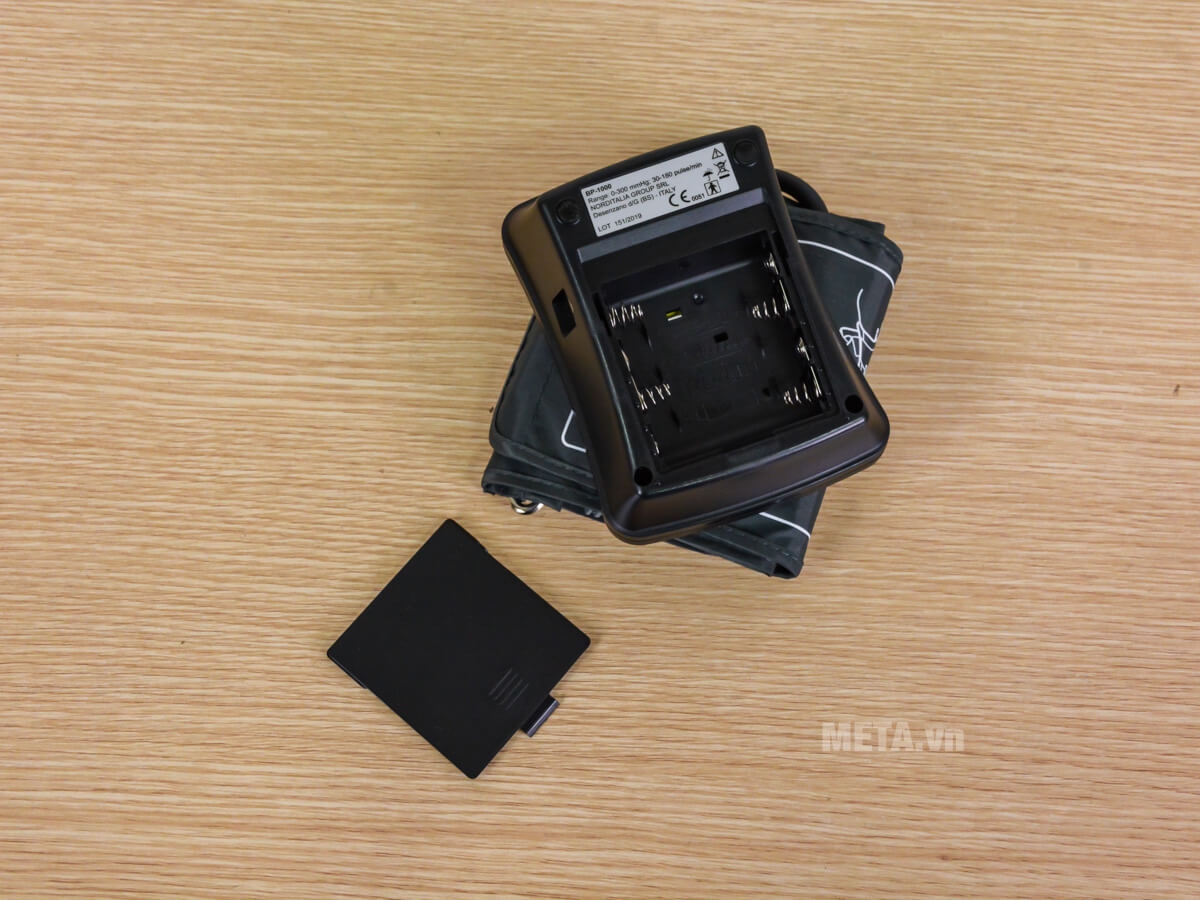 Máy đo huyết áp bắp tay Norditalia BP-1000