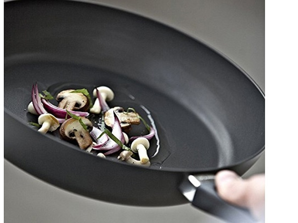 Chảo chống dính Fissler Adamant Comfort