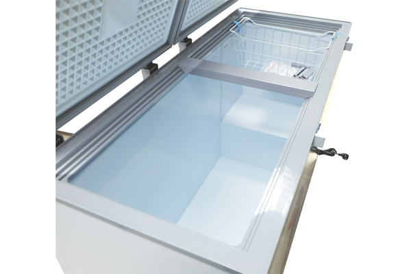 Tủ đông 1 ngăn 2 cánh 235 lít inverter Sanaky VH-2899A4KD (mặt kính cường lực xanh)