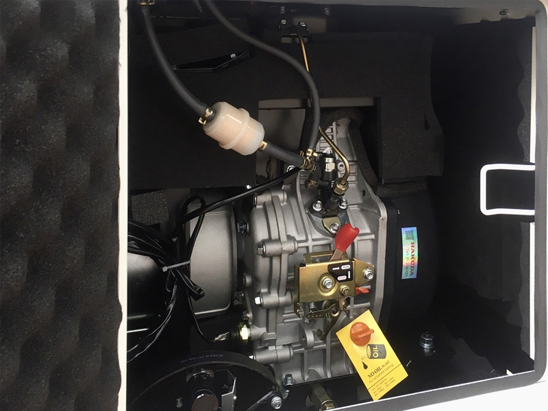 Máy phát điện chạy dầu Hakuda 10KVA HKD 10000EX