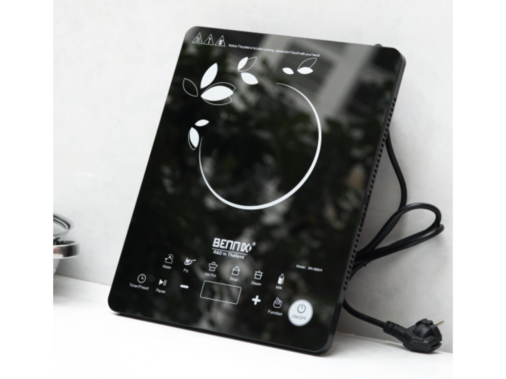 Bếp điện từ Bennix BN-666IH (tặng kèm nồi lẩu)