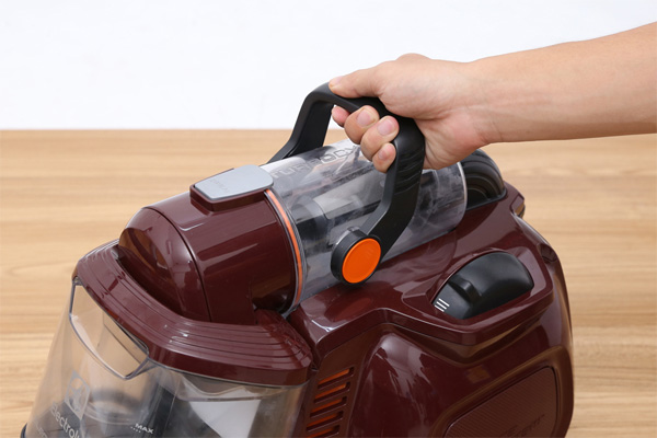 Máy hút bụi Electrolux ZSP4303AF