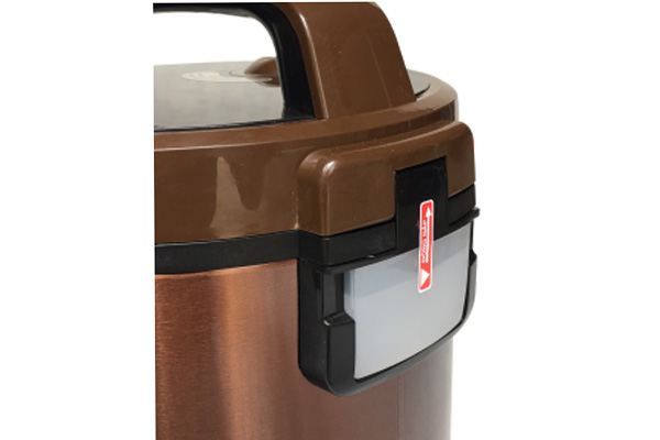 Nồi cơm điện Bennix BN-022RC 2,2 lít