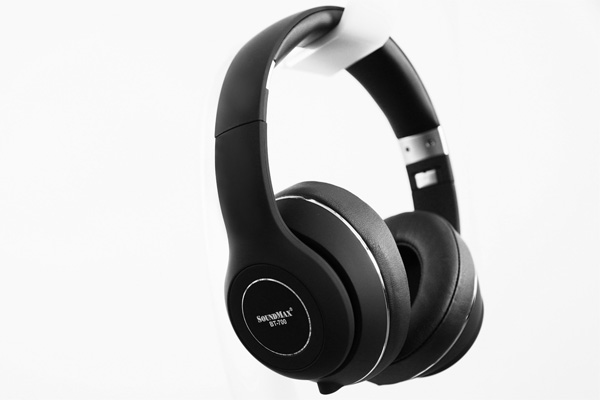 Tai nghe Bluetooth SoundMax BT700