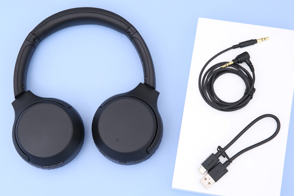 Tai nghe không dây Sony EXTRA BASS WH-XB700