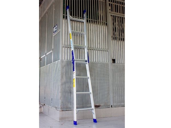 Thang nhôm xếp chữ A Sumika SKD504