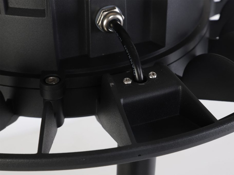 Đèn năng lượng mặt trời Solar CET-113-150W (chiếu sáng 230m2)