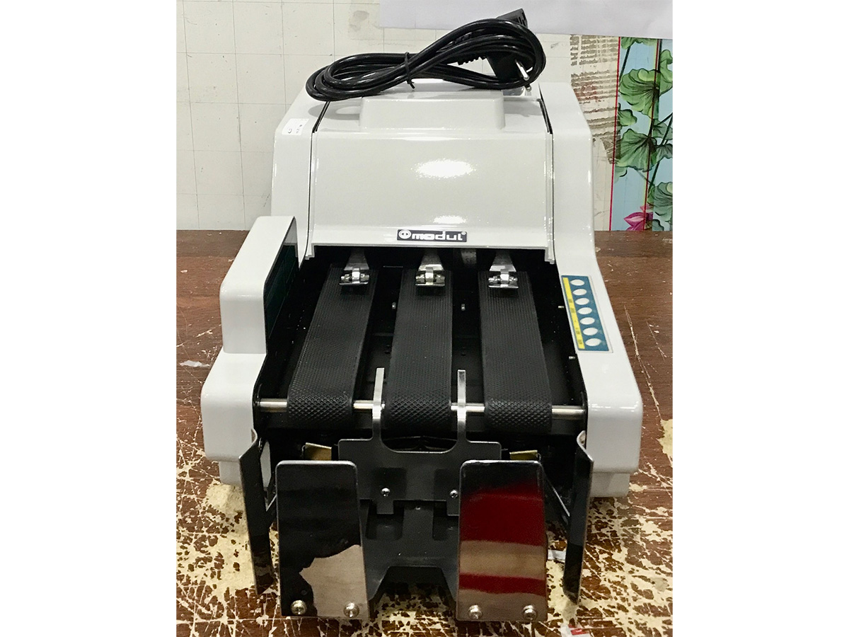 Máy đếm tiền Modul 2618