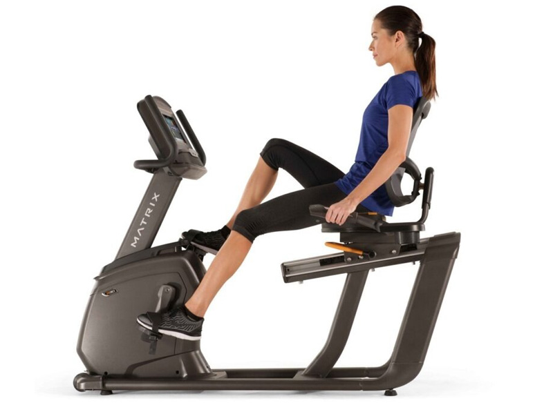 Xe đạp thể dục tựa lưng Matrix R30 XR