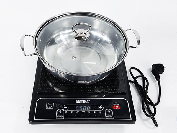 Bếp từ Matika MTK-2111 (Tặng kèm nổi lẩu)