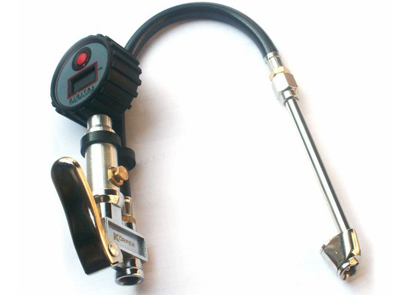Súng bơm lốp đồng hồ điện tử Korper KP-B103-5D