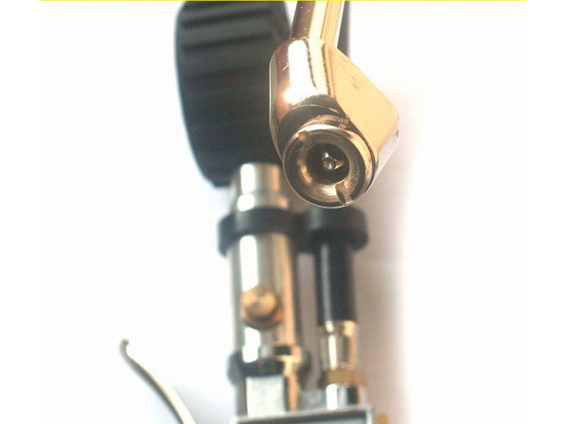 Súng bơm lốp đồng hồ điện tử Korper KP-B103-5D