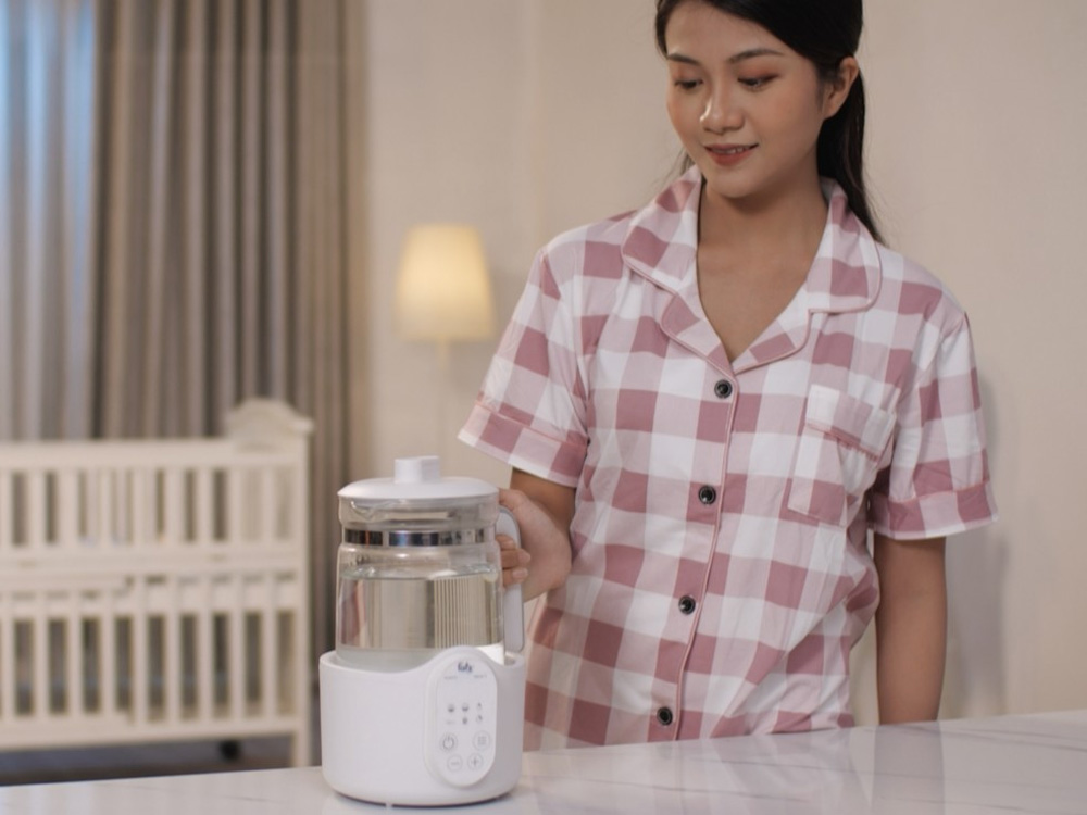 Máy đun và hâm nước pha sữa Fatzbaby Quick 8 FB3525TN