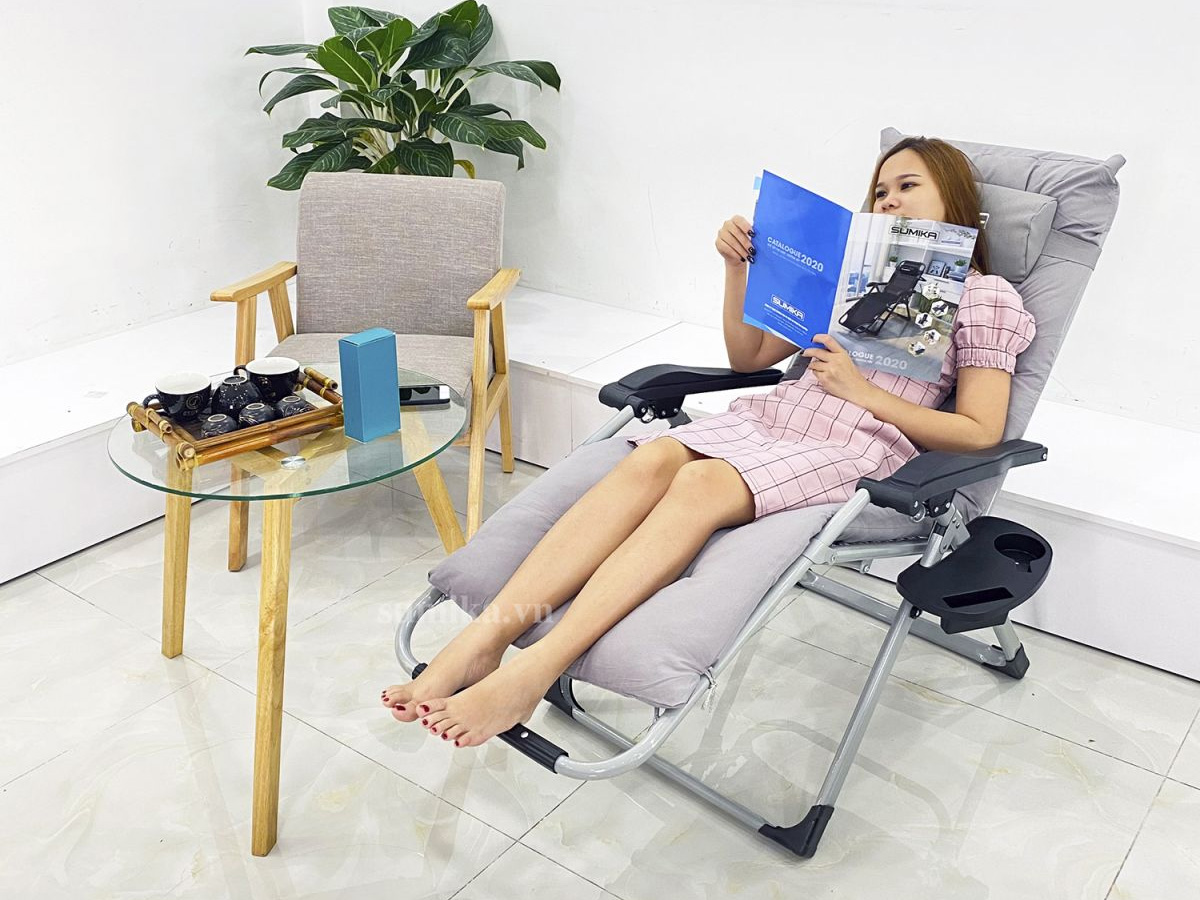 Ghế xếp thư giãn Sumika 179M (Khóa kim loại, kèm nệm)