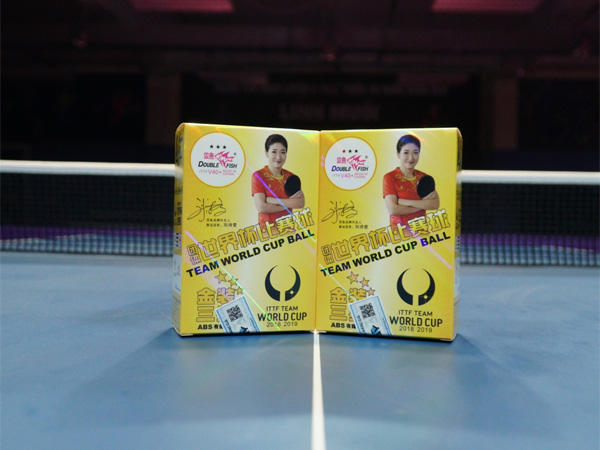 Bóng Double Fish V40 3 sao (hộp 6 quả)